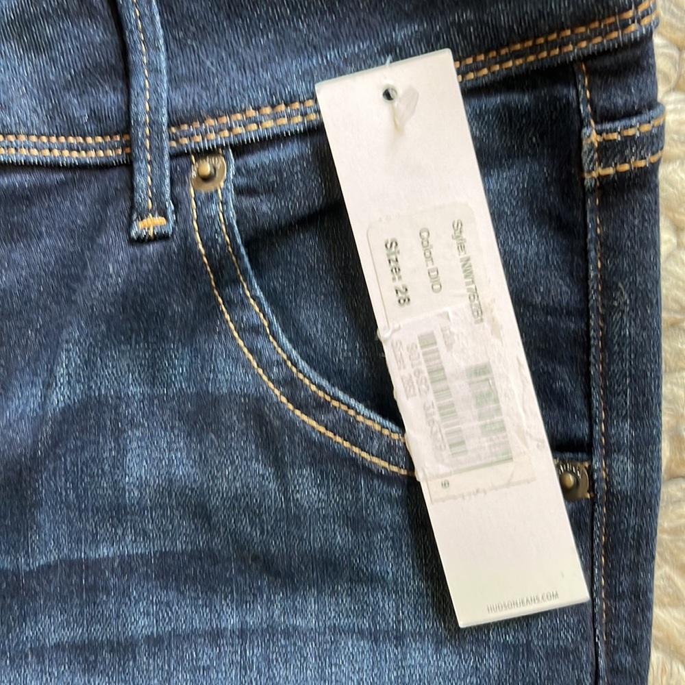 NWT Hudson “Beth Baby Boot” dark denim mid rise jeans - Picture 8 of 13
